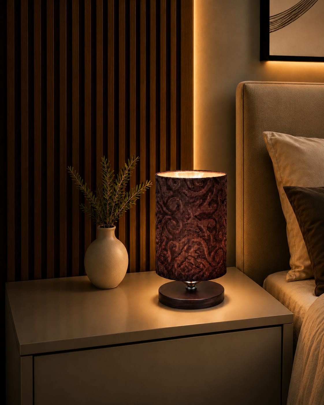 The Baroque Velvet Mini Table Lamp